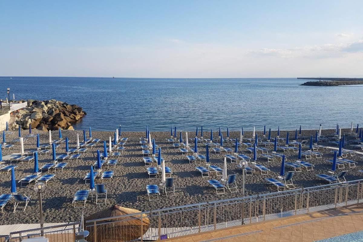 Mydollhouse Delizioso Fronte Mare Appartamento